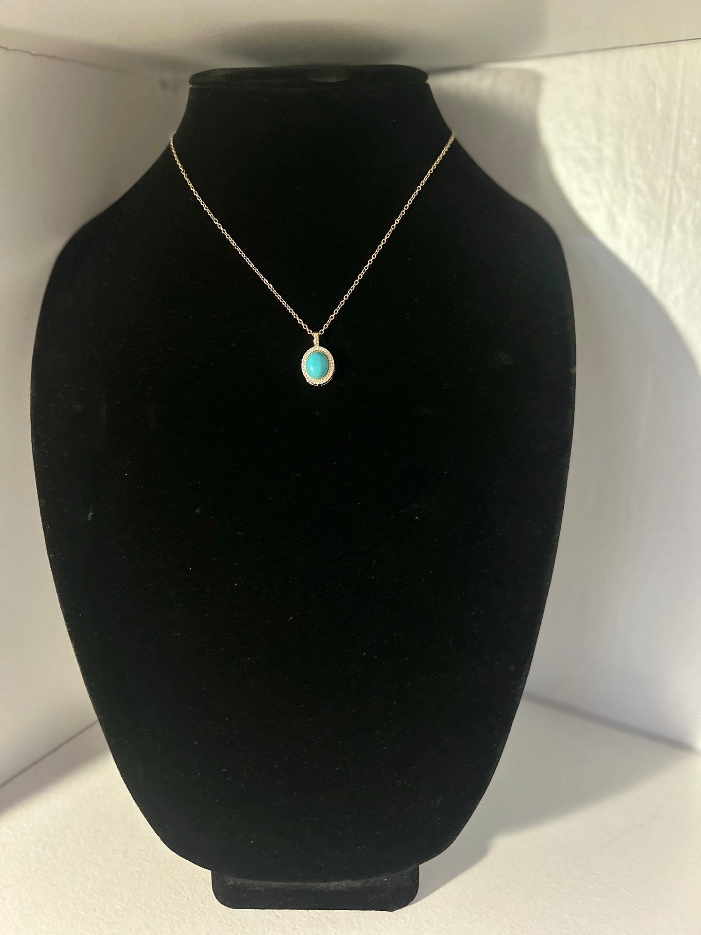 Turquoise Pendant necklace