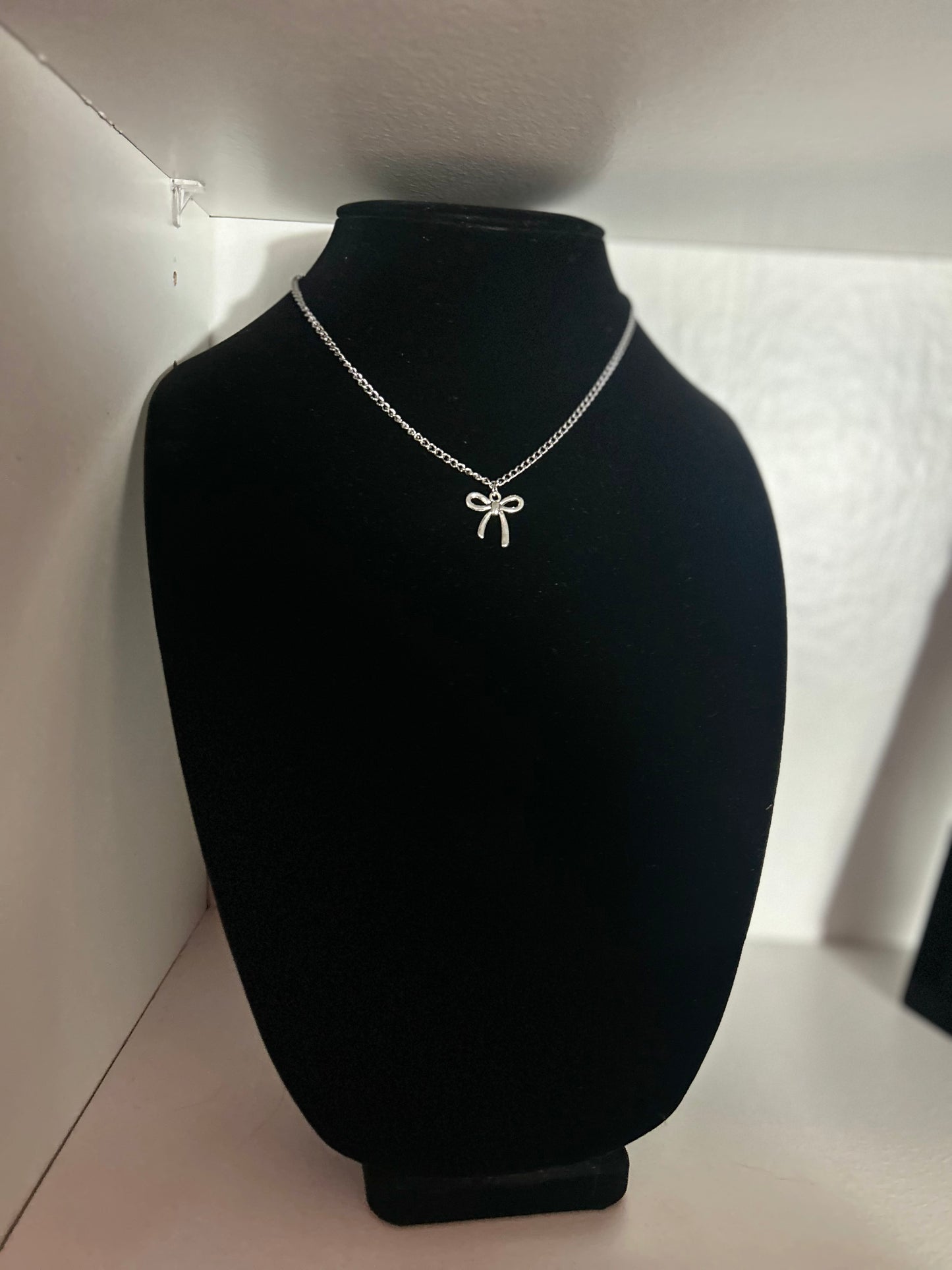 Simple Necklaces