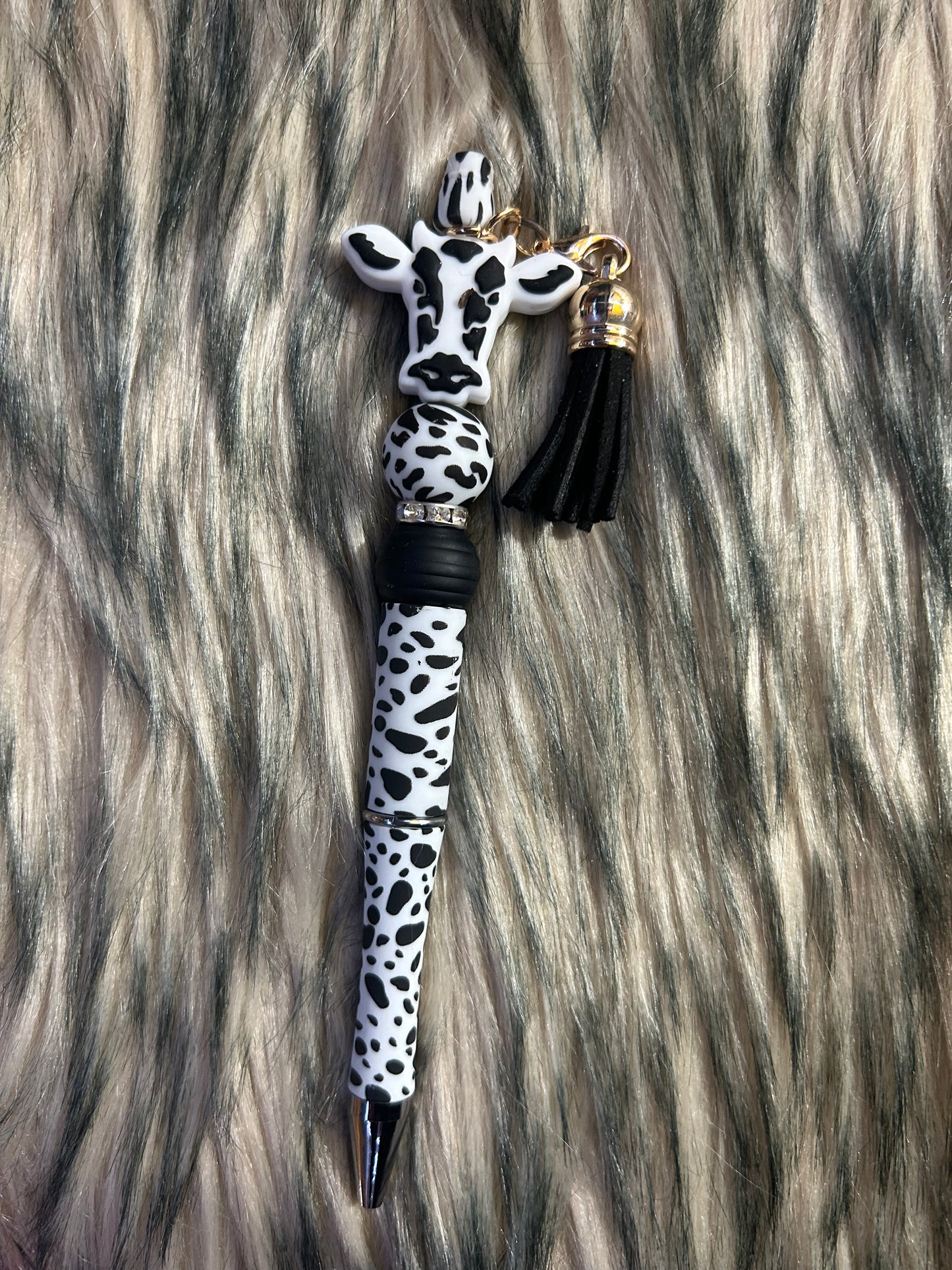 Cow print pen